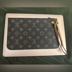 Authentic Louis Vuitton Pouchette SOLD!